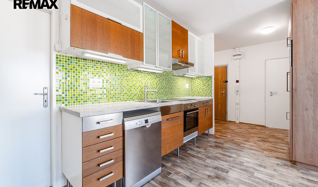 Prodej bytu 2+kk 62 m², Praha – náhled fotky 14