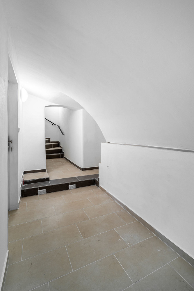 Pronájem kanceláře 43 m² – fotografie 5