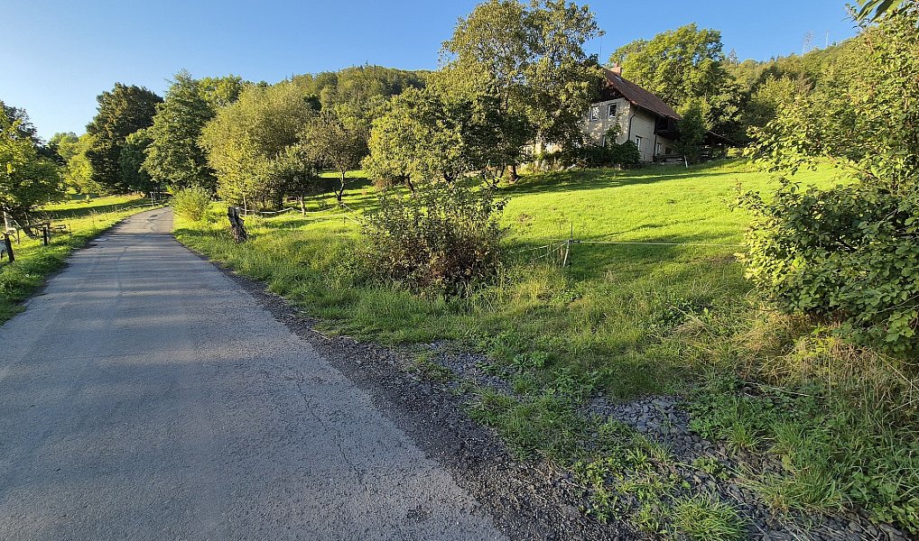 Prodej stavebního pozemku 1 640 m², Radostná pod Kozákovem – náhled fotky 2