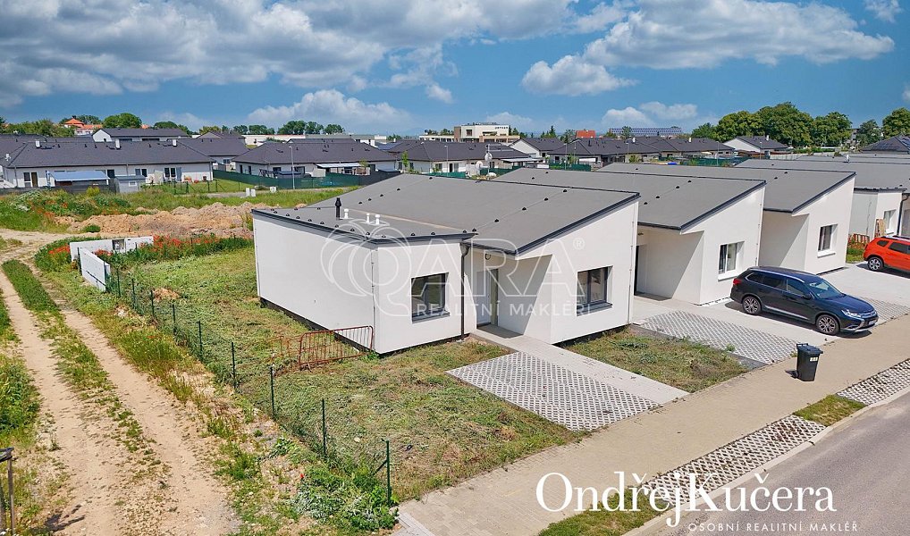 Prodej bytu 4+kk 95 m², Buštěhrad – náhled fotky 27