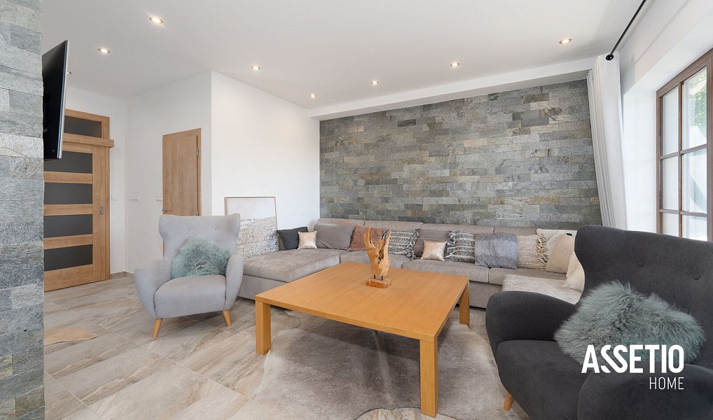 Prodej chaty/chalupy 213 m² s pozemkem 583 m², Nový Hrozenkov – náhled fotky 3