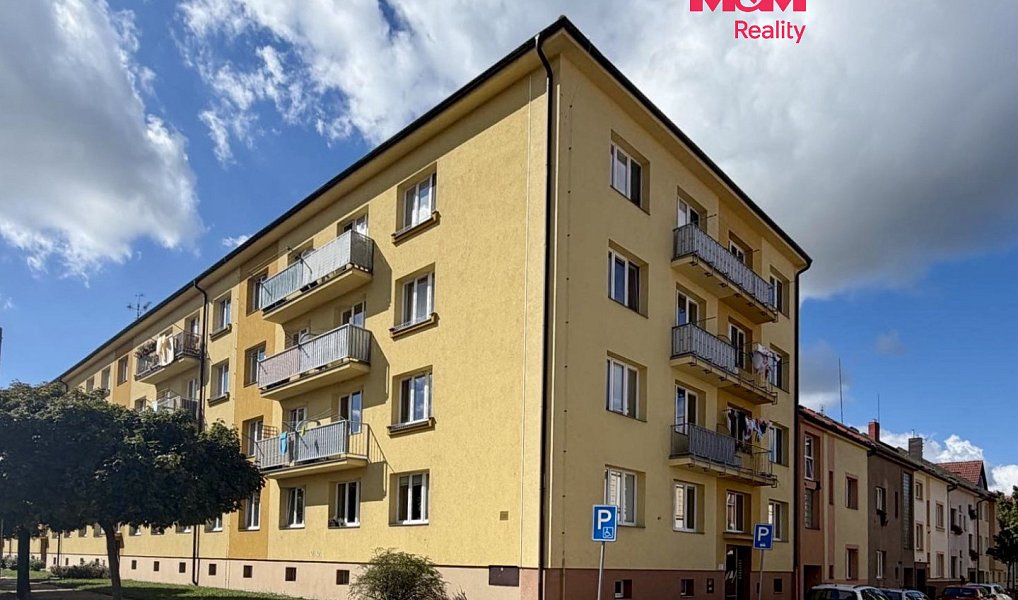 Prodej bytu 3+1 80 m², Pardubice – fotka 1 z 11