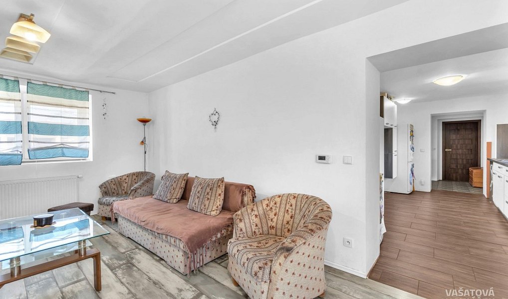 Prodej domu 104 m² s pozemkem 1 077 m², Přelouč – náhled fotky 17
