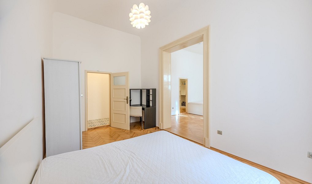 Prodej bytu 4+kk 127 m², Praha – náhled fotky 10