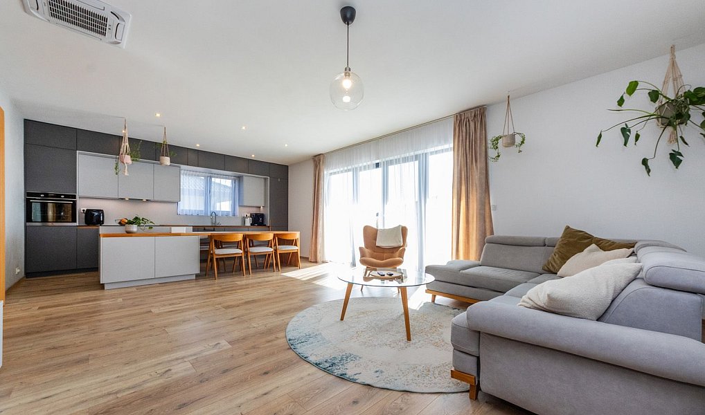 Prodej domu 116 m² s pozemkem 457 m², Kounice – náhled fotky 6