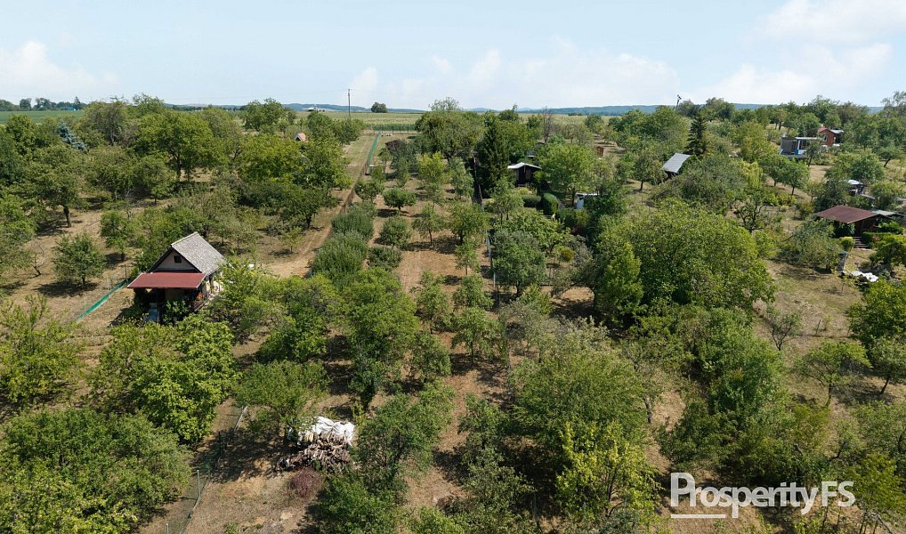 Prodej zahrady 889 m², Napajedla – náhled fotky 6