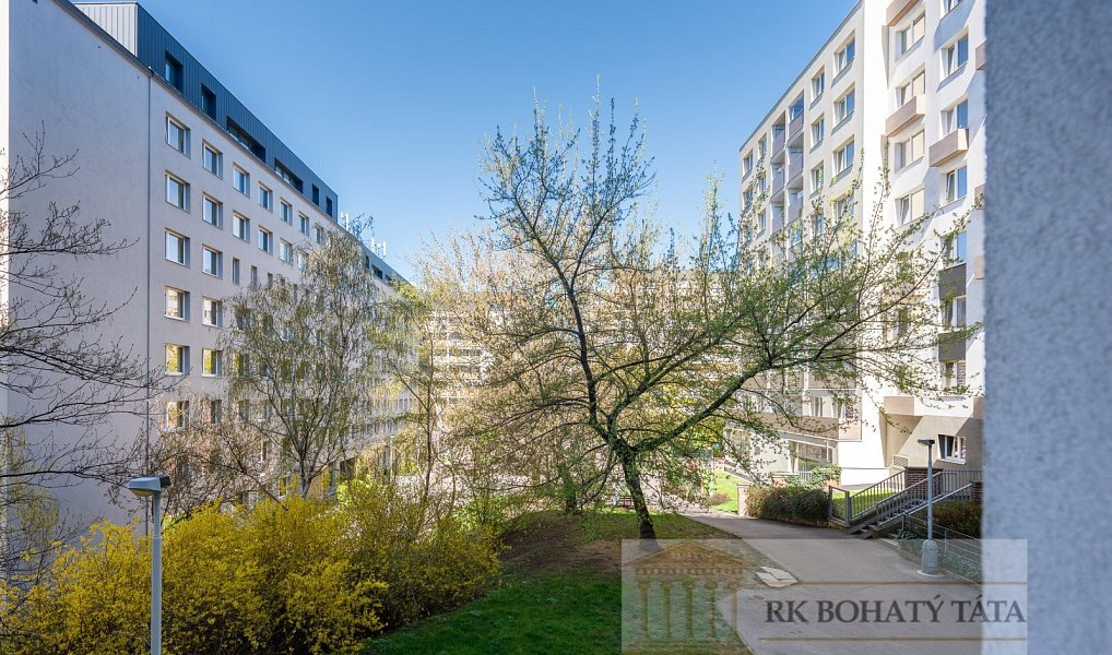 Prodej bytu 3+kk 70 m², Praha – náhled fotky 14