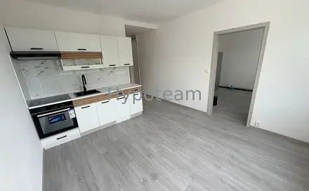 Pronájem bytu 1+1 34 m², Šumavská, Ústí nad Labem - Severní Terasa