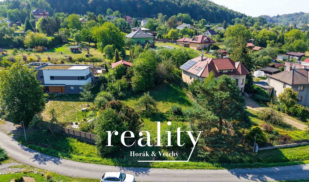 Prodej stavebního pozemku 2 200 m², Hranice – náhled fotky 16