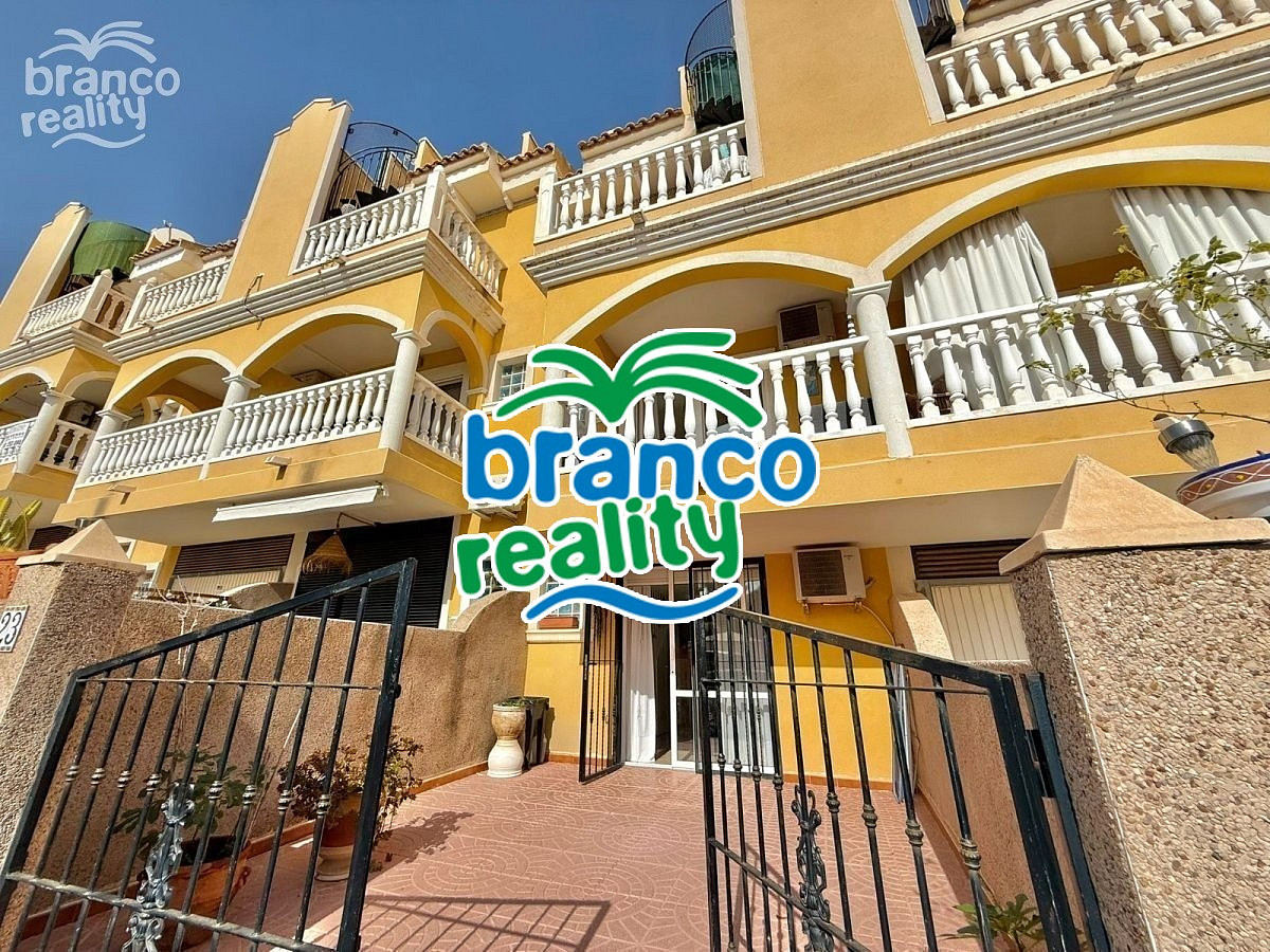 Prodej domu 94 m² s pozemkem 250 m², Algorfa - La Finca Golf
