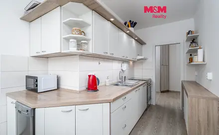 Prodej bytu 3+1 69 m², Jizerská, Ústí nad Labem - Severní Terasa