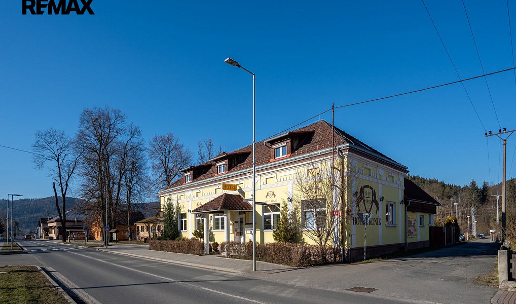 Prodej komerčního objektu (jiného typu) 818 m², Karolinka – náhled fotky 16