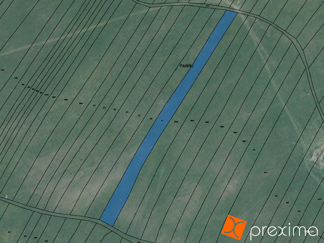 Prodej pole 1 605 m²
