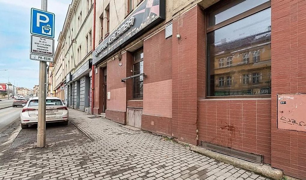 Pronájem skladovacích prostor 120 m², Praha – fotka 1 z 5