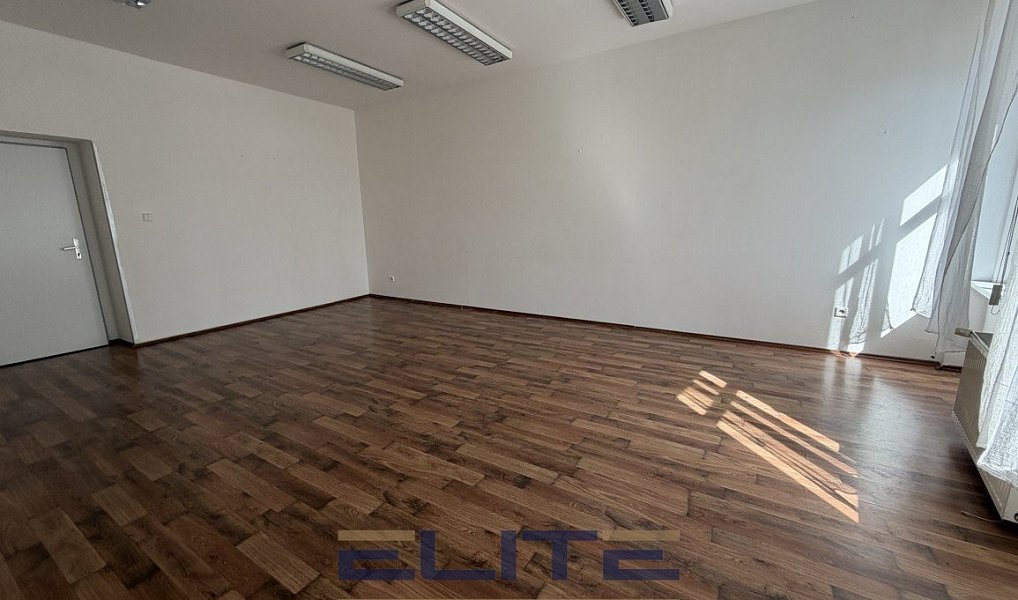 Pronájem kanceláře 33 m², Liberec – náhled fotky 3