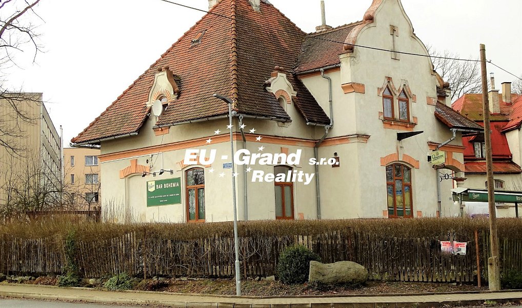 Prodej domu 325 m² s pozemkem 528 m², Šluknov – náhled fotky 2