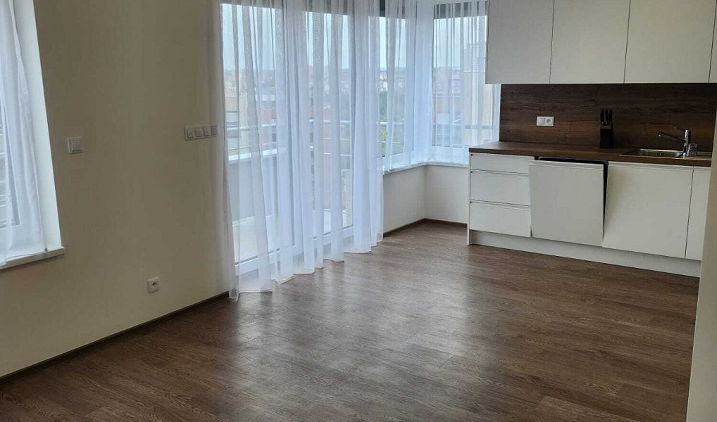 Pronájem bytu 3+kk 80 m², Praha – náhled fotky 31