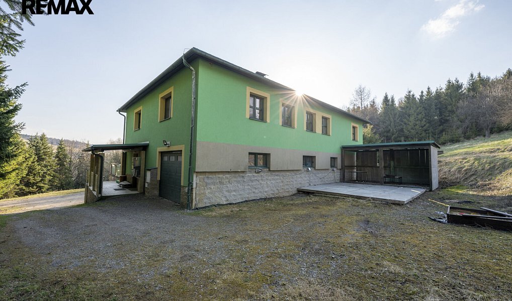 Prodej domu 525 m² s pozemkem 35 000 m², Liptál – náhled fotky 27