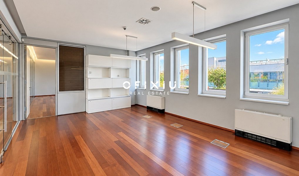 Pronájem kanceláře 1 500 m², Praha – náhled fotky 10