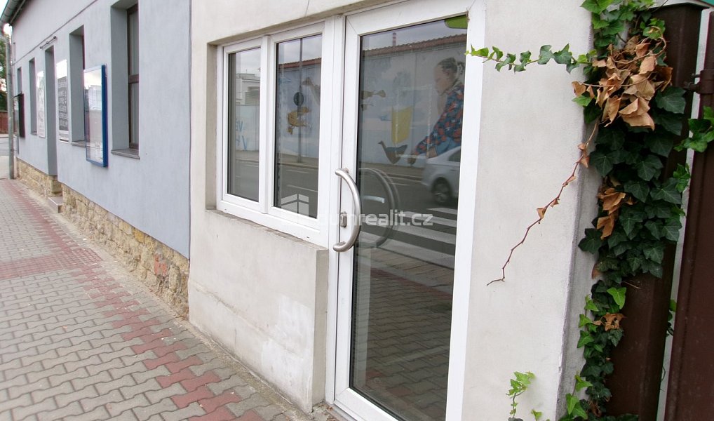 Pronájem obchodních prostor 25 m², Mladá Boleslav – náhled fotky 8