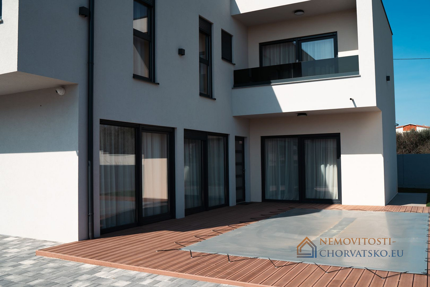 Prodej domu 198 m² s pozemkem 419 m² - Ansicht 2