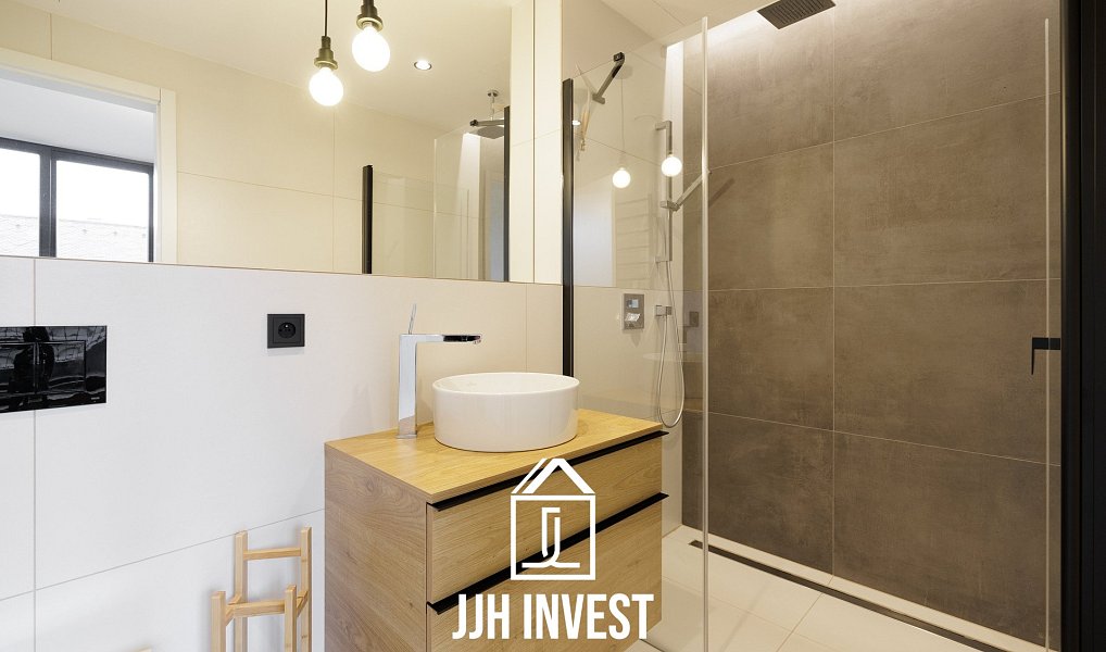 Prodej bytu 4+kk 136 m², Praha – náhled fotky 15