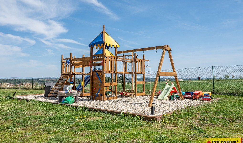 Prodej domu 460 m² s pozemkem 3 000 m², Zbraslav – náhled fotky 20