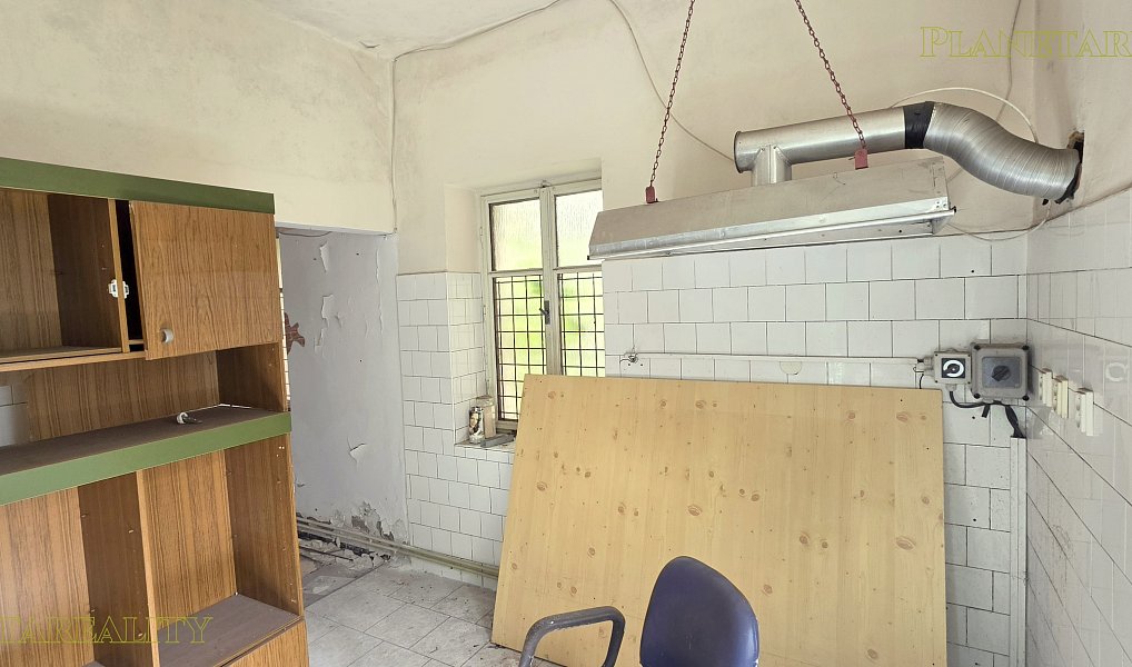 Prodej domu 400 m² s pozemkem 254 m², Vejprty – náhled fotky 10