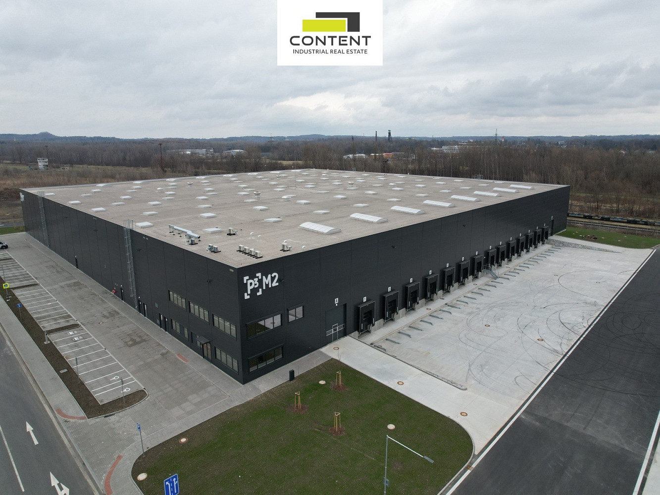 Pronájem výrobních prostor 4 196 m² – fotografie 3