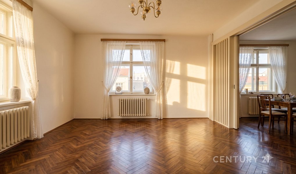 Prodej domu 300 m² s pozemkem 504 m², Beroun – náhled fotky 8