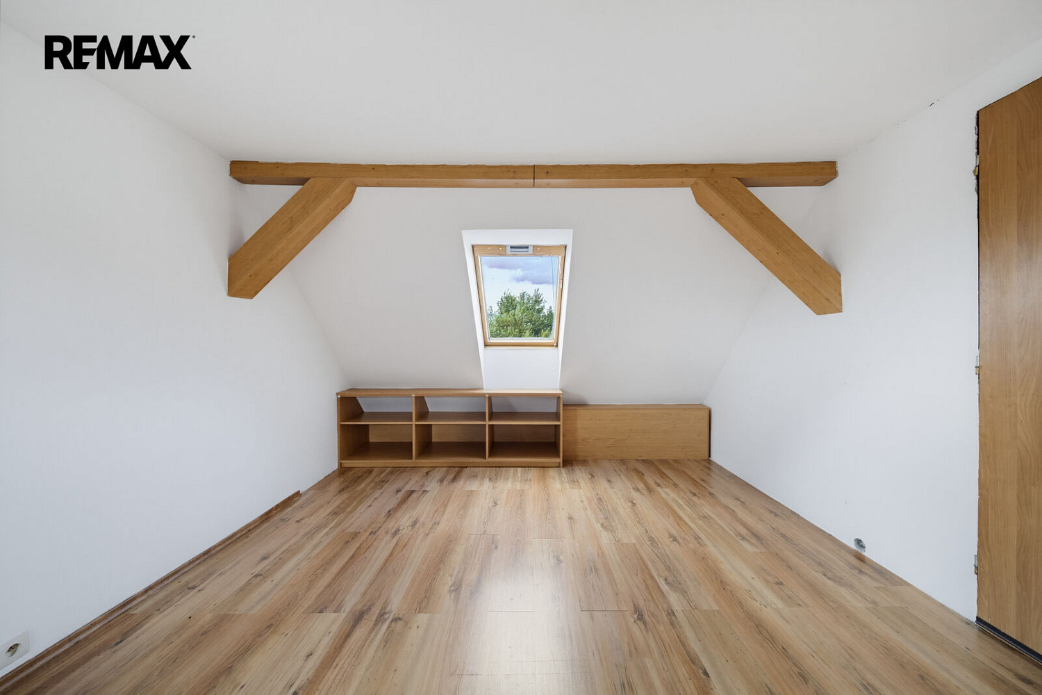 Prodej bytu 1+kk 23 m² – fotografie 4
