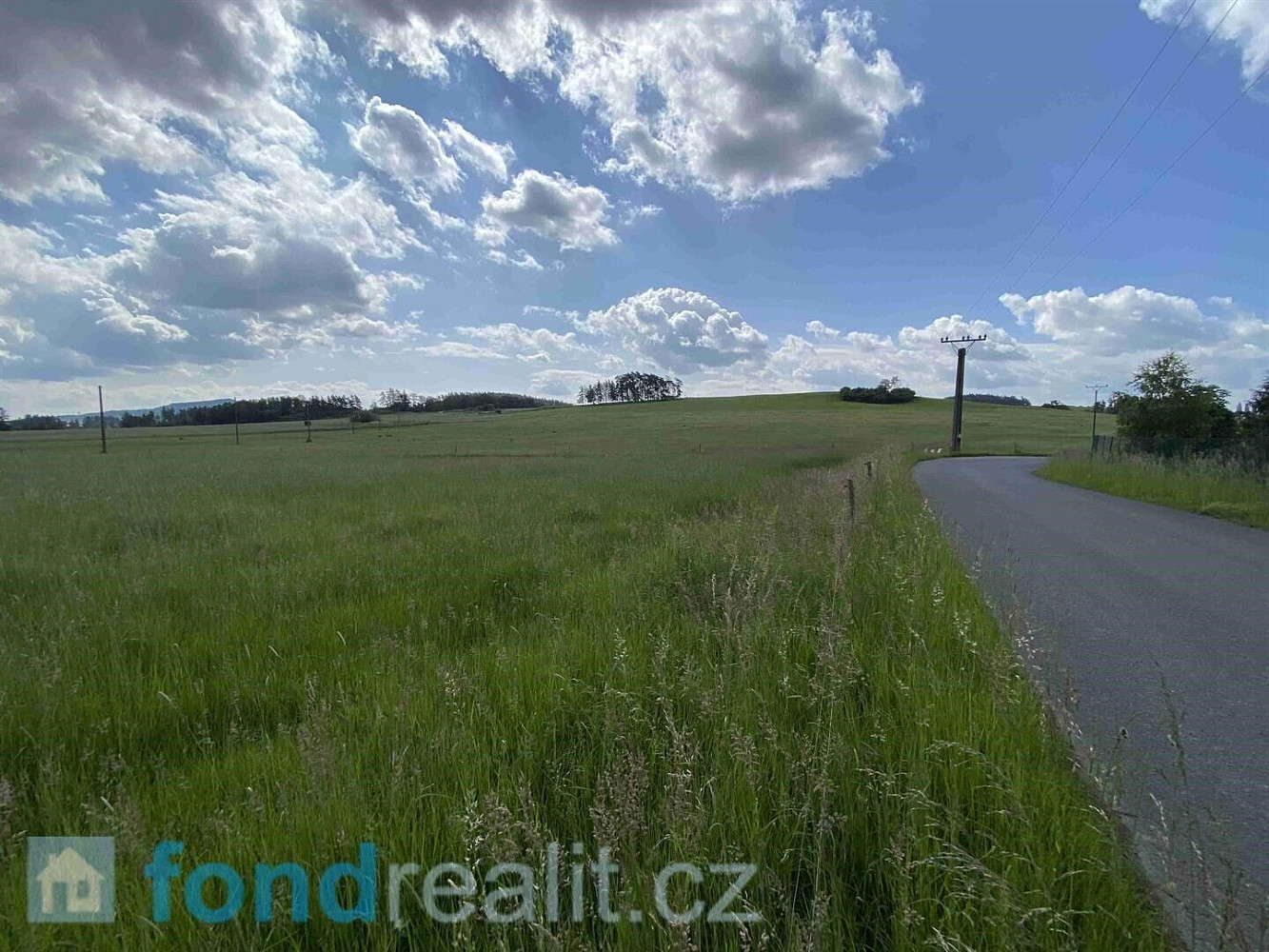 Prodej stavebního pozemku 1 400 m²