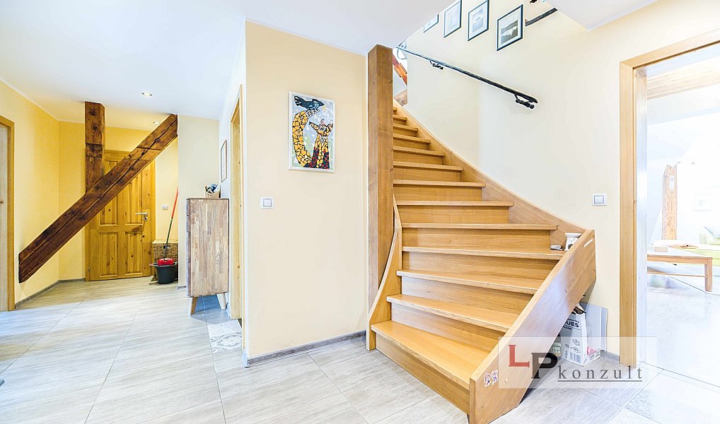 Prodej bytu 4+kk 145 m², Pardubice – náhled fotky 13