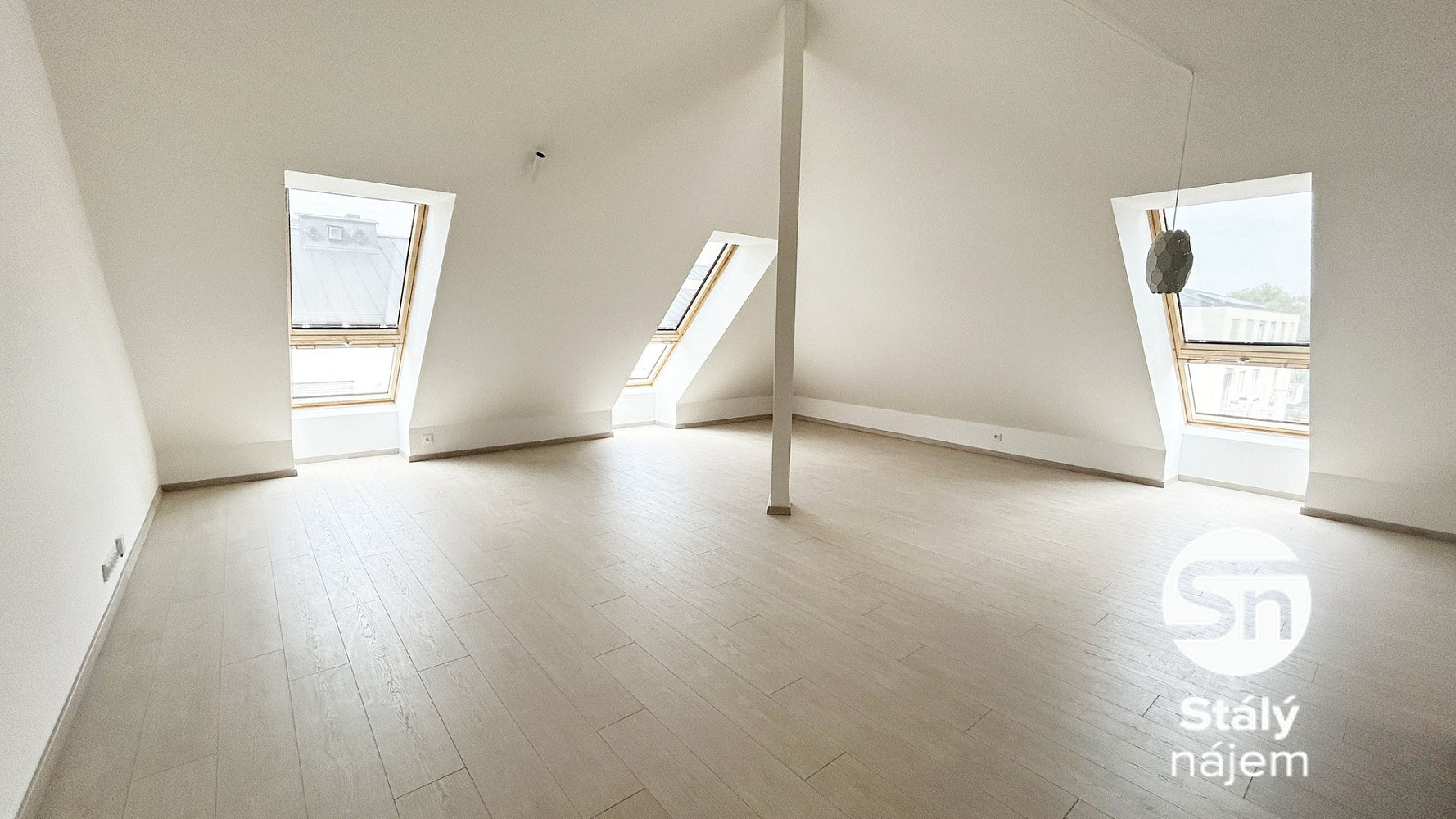 Pronájem bytu 2+kk 85 m²