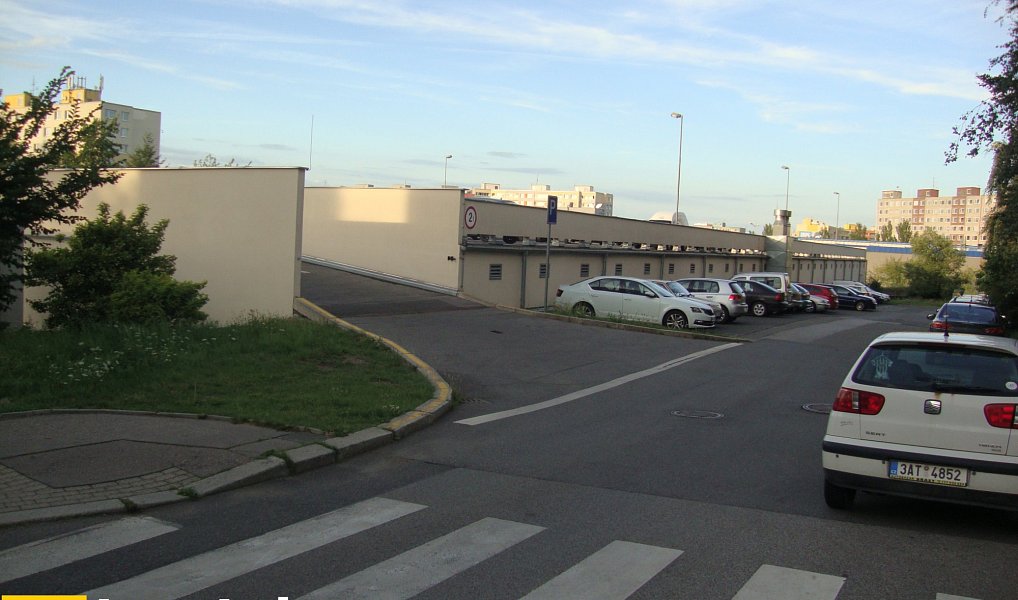 Garáž v garážovém komplexu (16m2), ul. Archeologická, Praha 5 - Stodůlky, Praha – náhled fotky 11