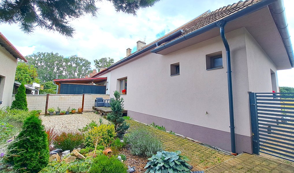 Prodej domu 200 m² s pozemkem 963 m², Břest – náhled fotky 18
