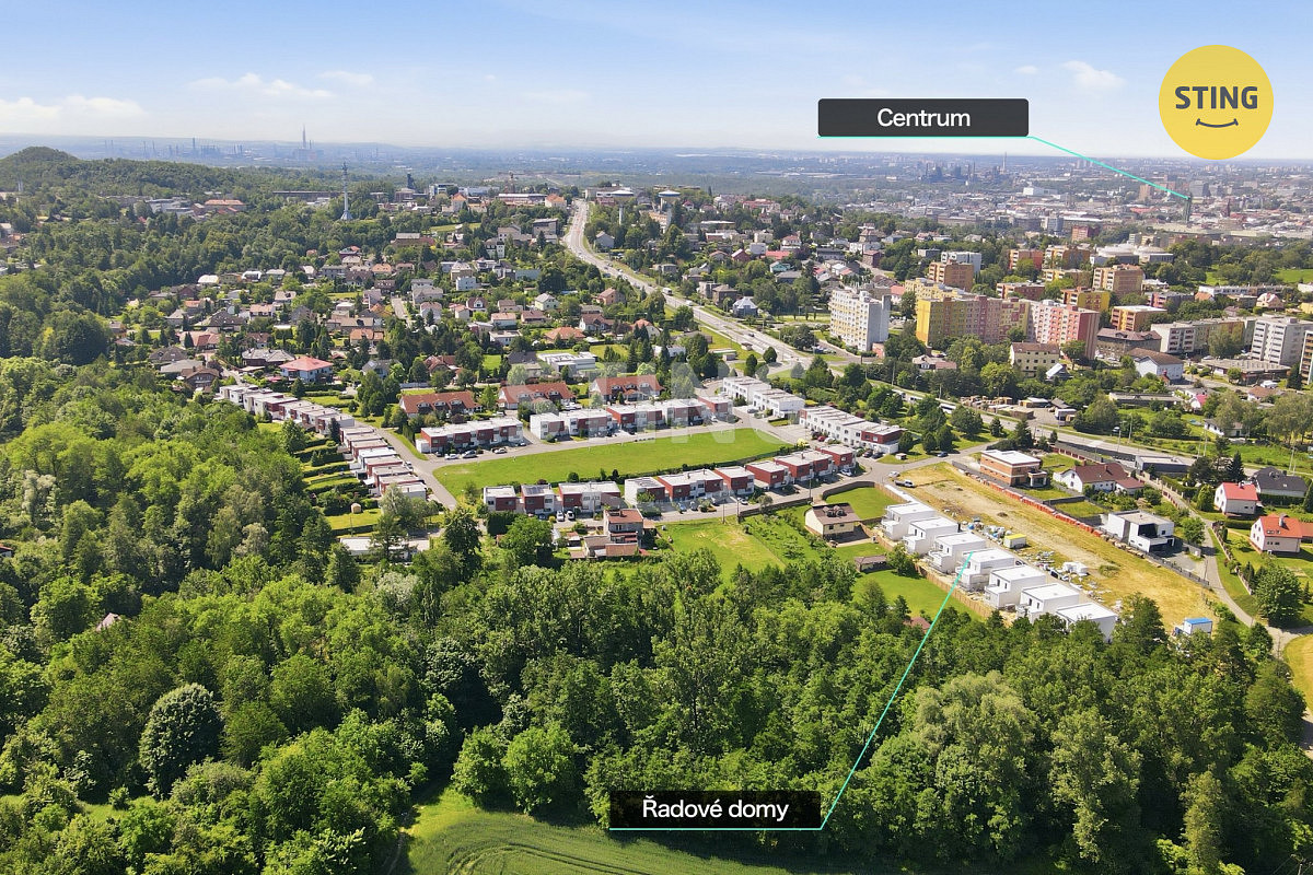 Prodej domu 200 m² s pozemkem 296 m² — photo 2
