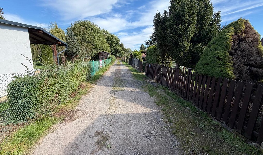 Prodej zahrady 302 m², Obrnice – náhled fotky 20