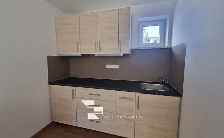 Pronájem bytu 1+1 32 m²