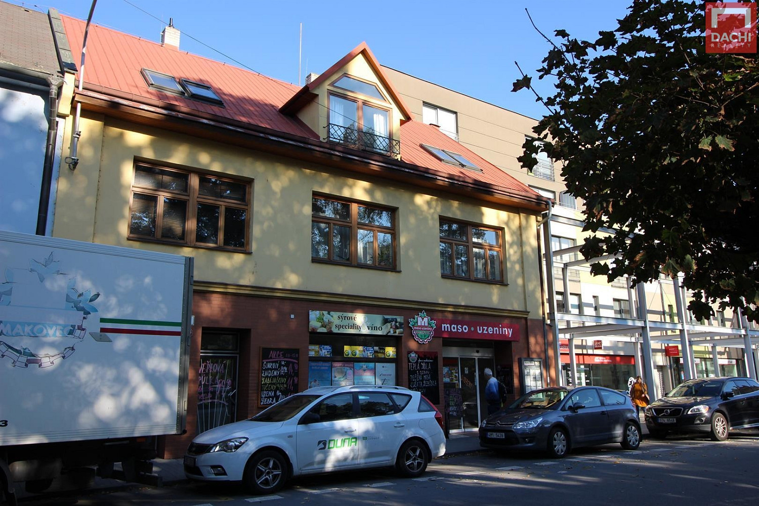 Pronájem obchodních prostor 55 m² – fotografie 2