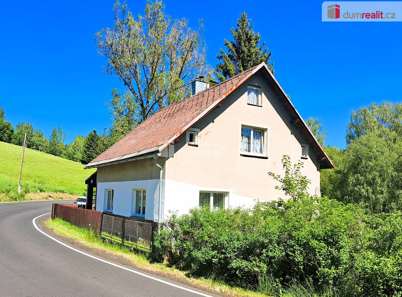 Prodej domu 160 m² s pozemkem 706 m² — photo 2