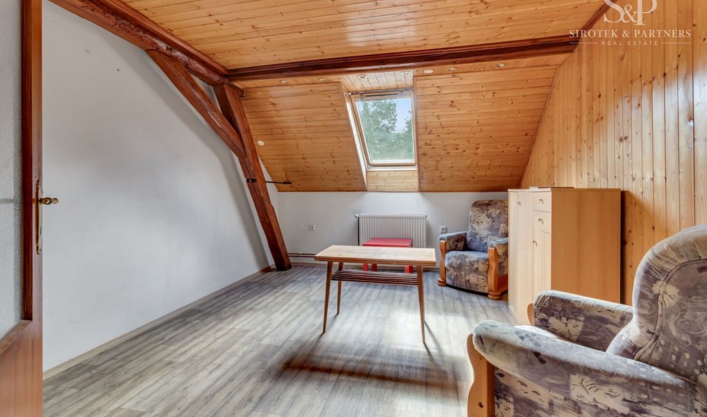 Prodej domu 350 m² s pozemkem 3 430 m², Kolešov – náhled fotky 32