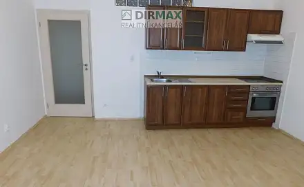 Pronájem bytu 1+1 43 m²