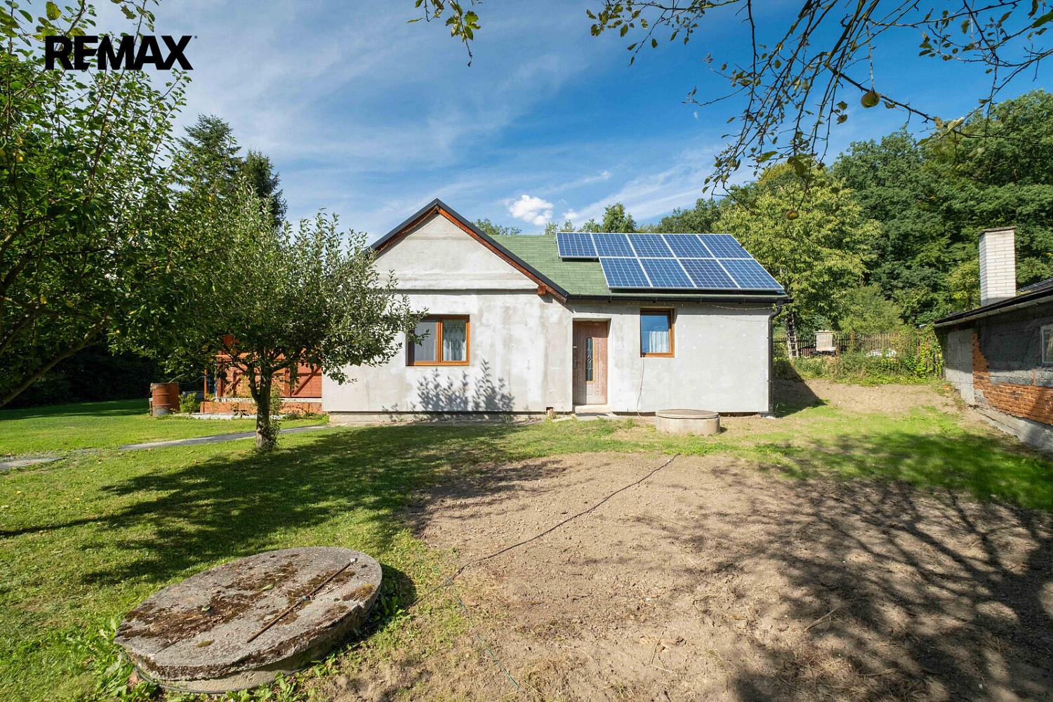 Prodej domu 133 m² s pozemkem 1 024 m² – fotografie 2