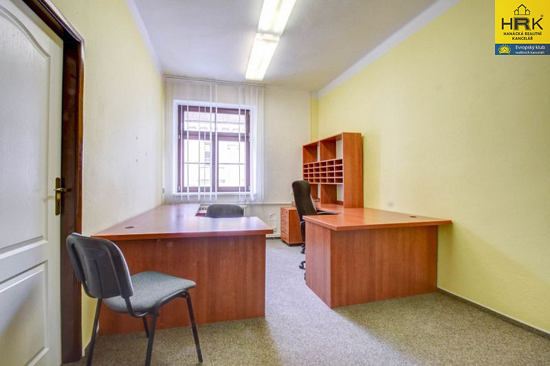 Pronájem kanceláře 28 m² – fotografie 2