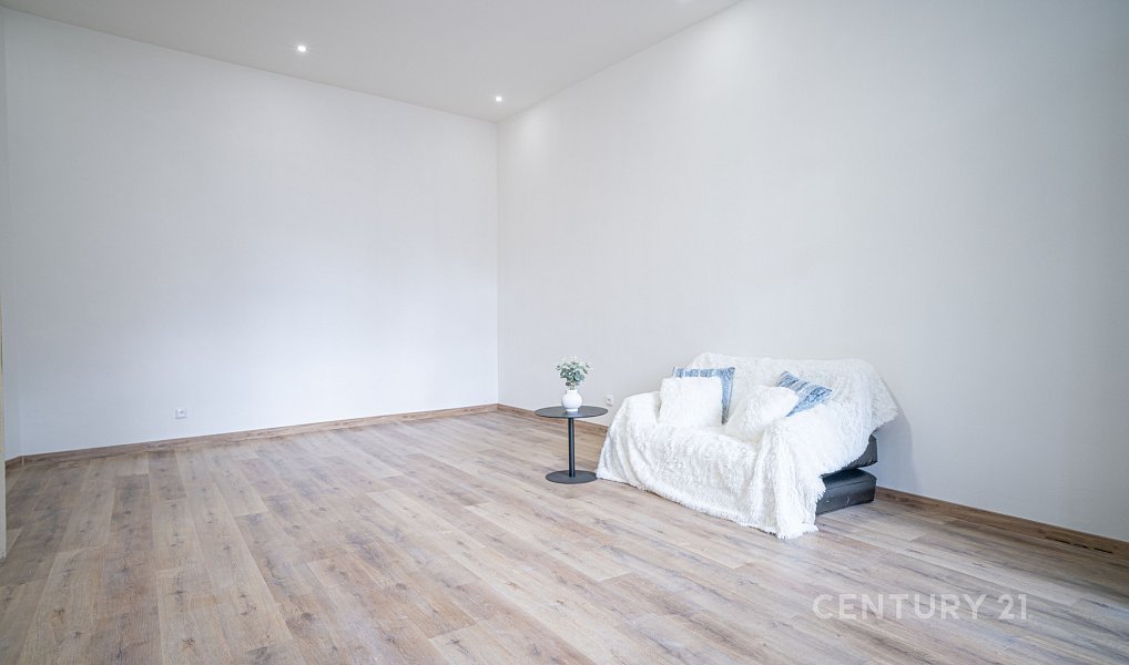 Pronájem bytu 2+1 77 m², Znojmo – náhled fotky 6