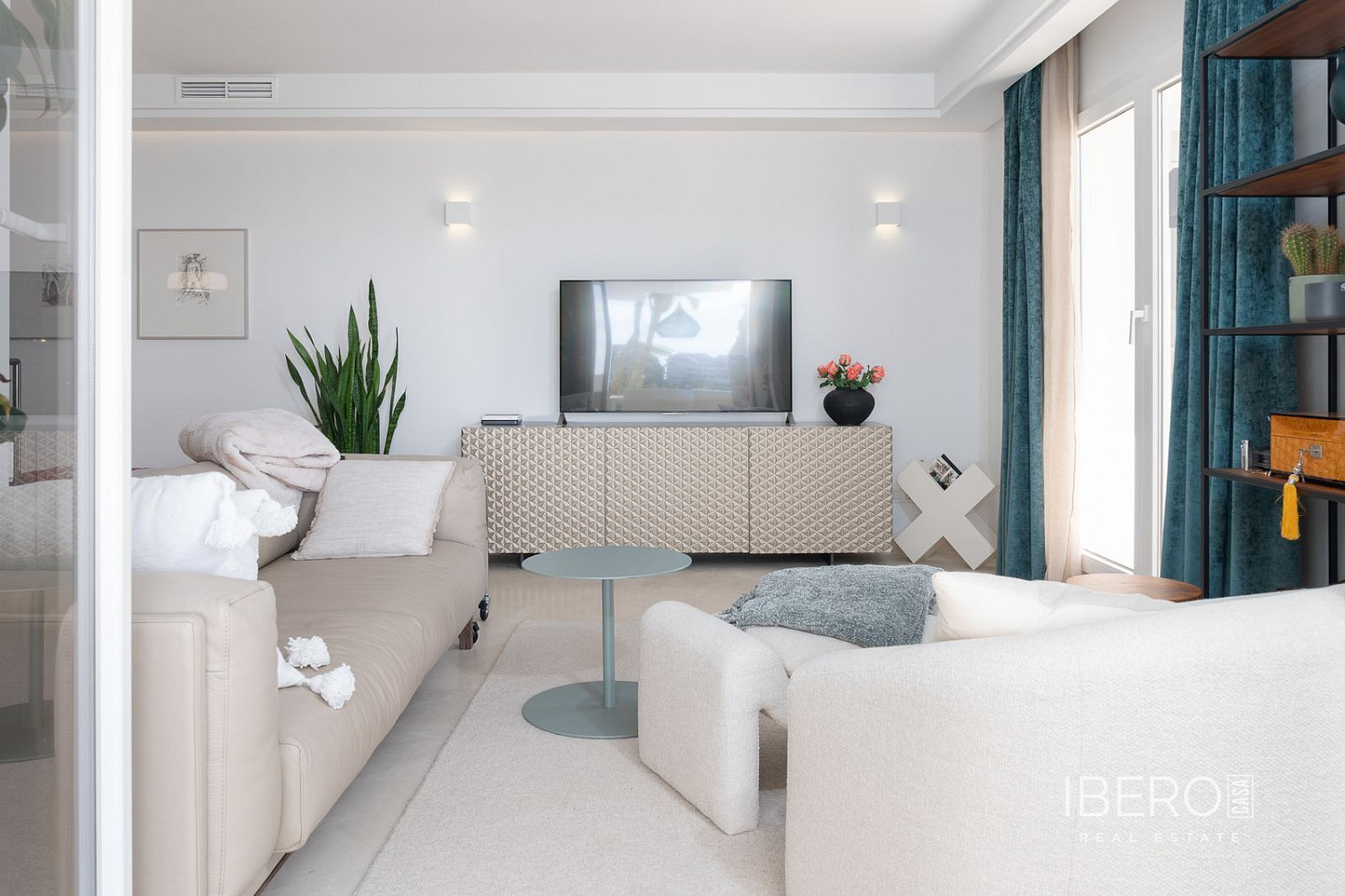 Prodej bytu 3+kk 100 m² - Más