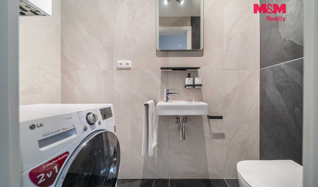 Prodej bytu 3+kk 72 m², Rokycany – náhled fotky 9