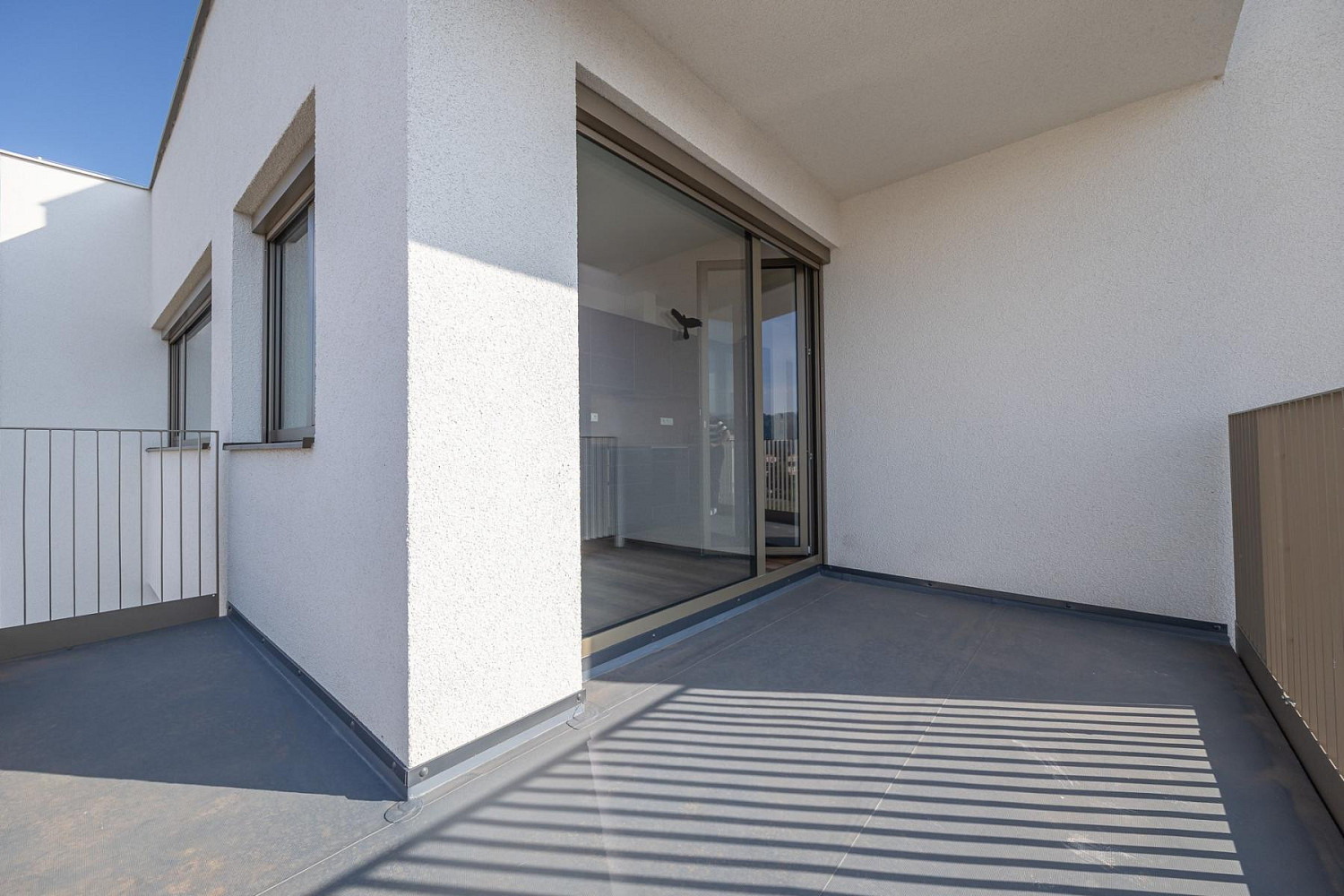 Pronájem bytu 2+kk 58 m² – fotografie 3