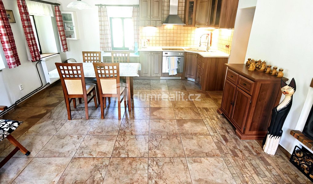 Prodej domu 162 m² s pozemkem 1 205 m², Žandov – náhled fotky 8